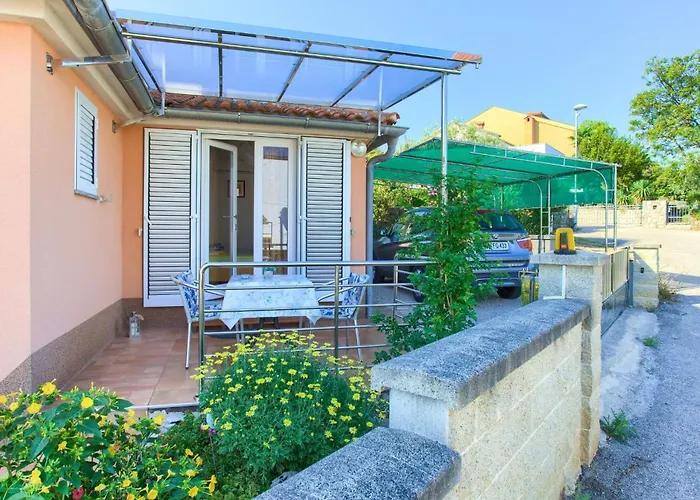 公寓 Studio-apartment Vjeko By Interhome