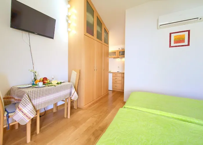 Studio-apartment Vjeko By Interhome 公寓 *