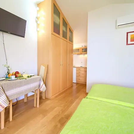 Studio-apartment Vjeko By Interhome Апартаменты *